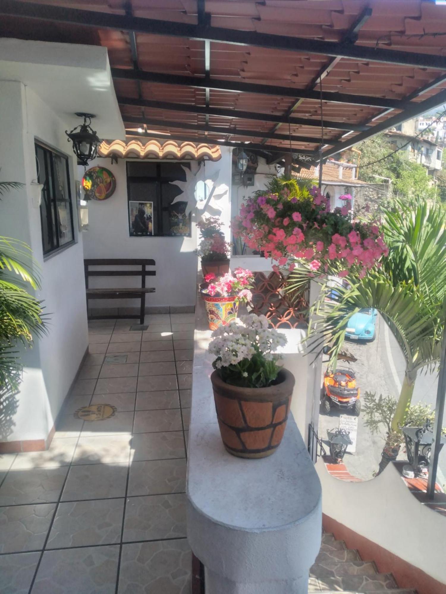 Hotel Las Palomas Taxco de Alarcon Dış mekan fotoğraf